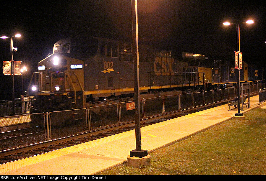 CSX 802, 9999, 9993 lead OCS train P931-17